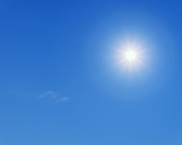 sun, sky, blue, sunlight, sunbeam, sun rays, atmosphere, warm, hot, summer, nature, blue sky, clear sky, daylight, day