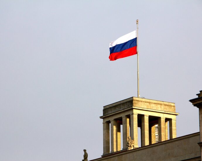 russia, message, berlin, flag, building, architecture, government district, sightseeing