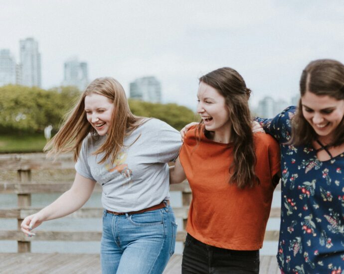 како да се здобијат пријатели и наклоност на луѓето