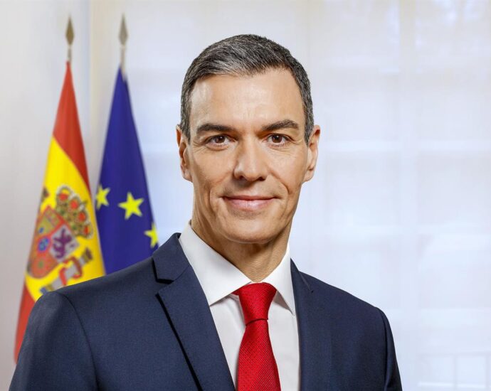 Педро Санчез