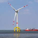 windmill, nature, offshore, wadden sea, watt, 5mw, jade, jade bay, wilhelmshaven, hooksiel, rotor, power generation, wing, environmental engineering, wind turbine, wind energy, landscape, rotor blades, wind power, north sea, energy, ecology, wind, sea, tanker, pier, gas, lng, liquefied gas, high pressure, gas pipes, water, coast