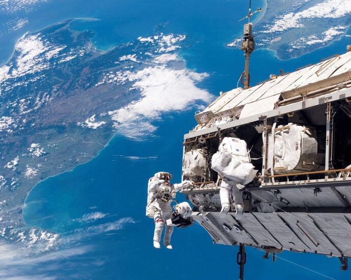 space walk, astronaut, nasa, aerospace, outer space, earth, globus, iss, international space station, blue earth, blue walking, blue universe, astronaut, astronaut, astronaut, astronaut, astronaut, nasa, nasa, nasa, aerospace, iss, iss, iss, iss